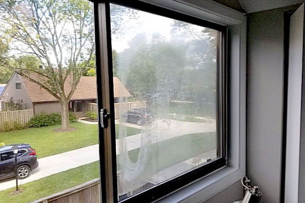 علت بخار کردن بین شیشه‌های پنجره دوجداره